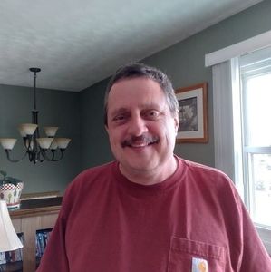 Meet your Posher, Levi